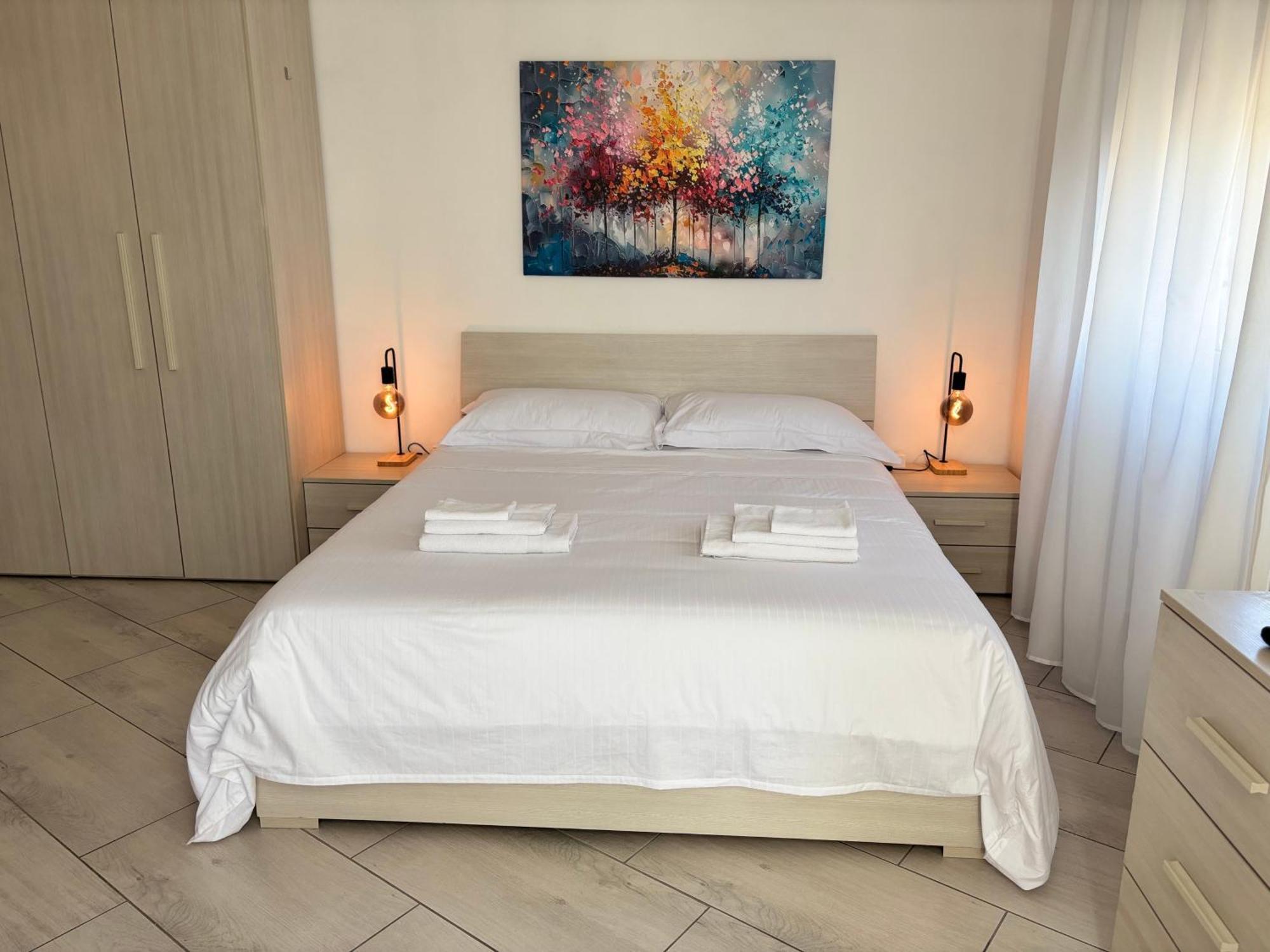 Roma Elena Hotel Luaran gambar