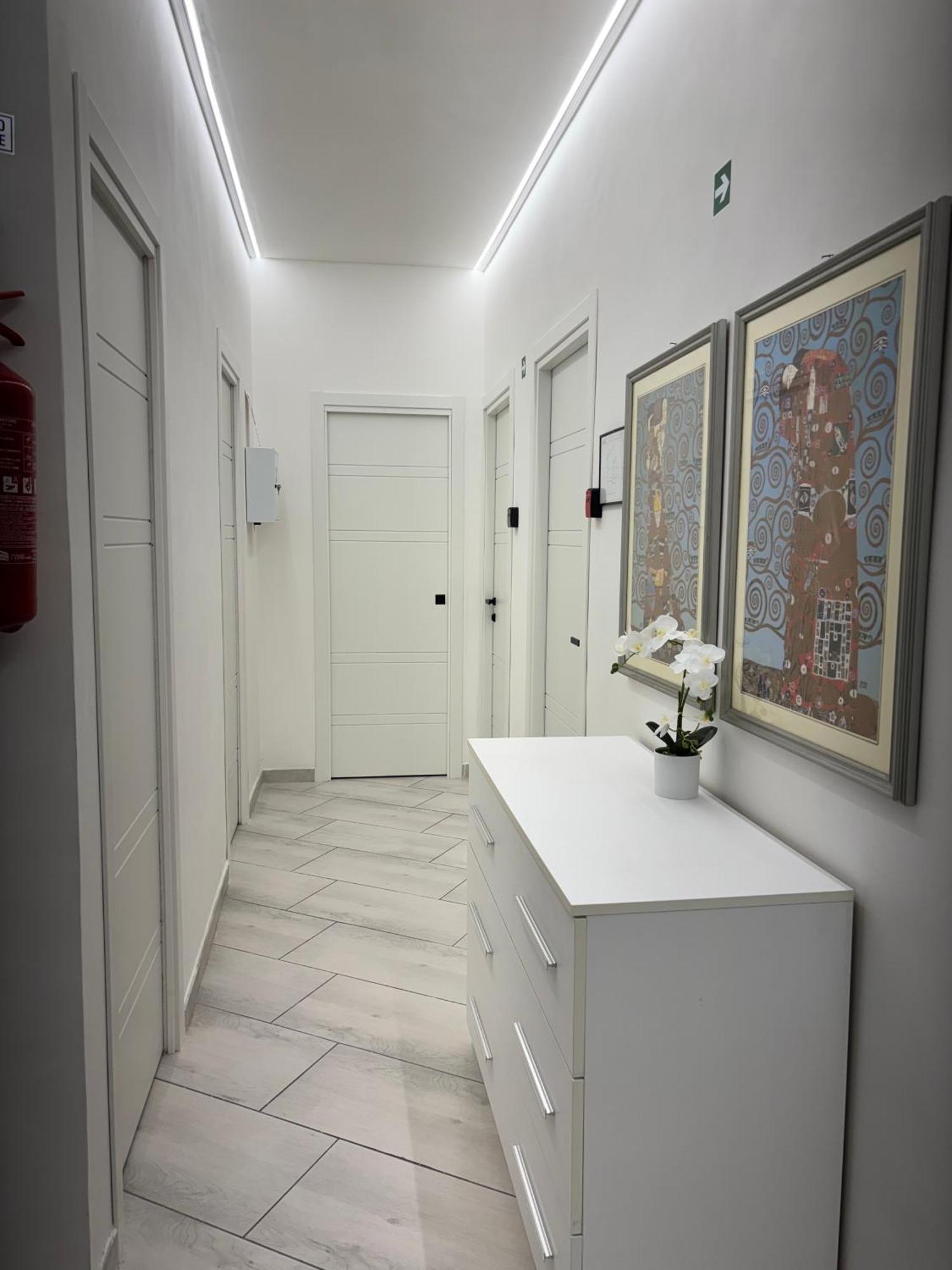 Roma Elena Hotel Luaran gambar